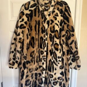 New Lindex Faux Fur Animal Print Coat 
Size Medium (Leopard Print)